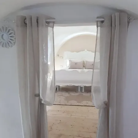 Casa Iole, *